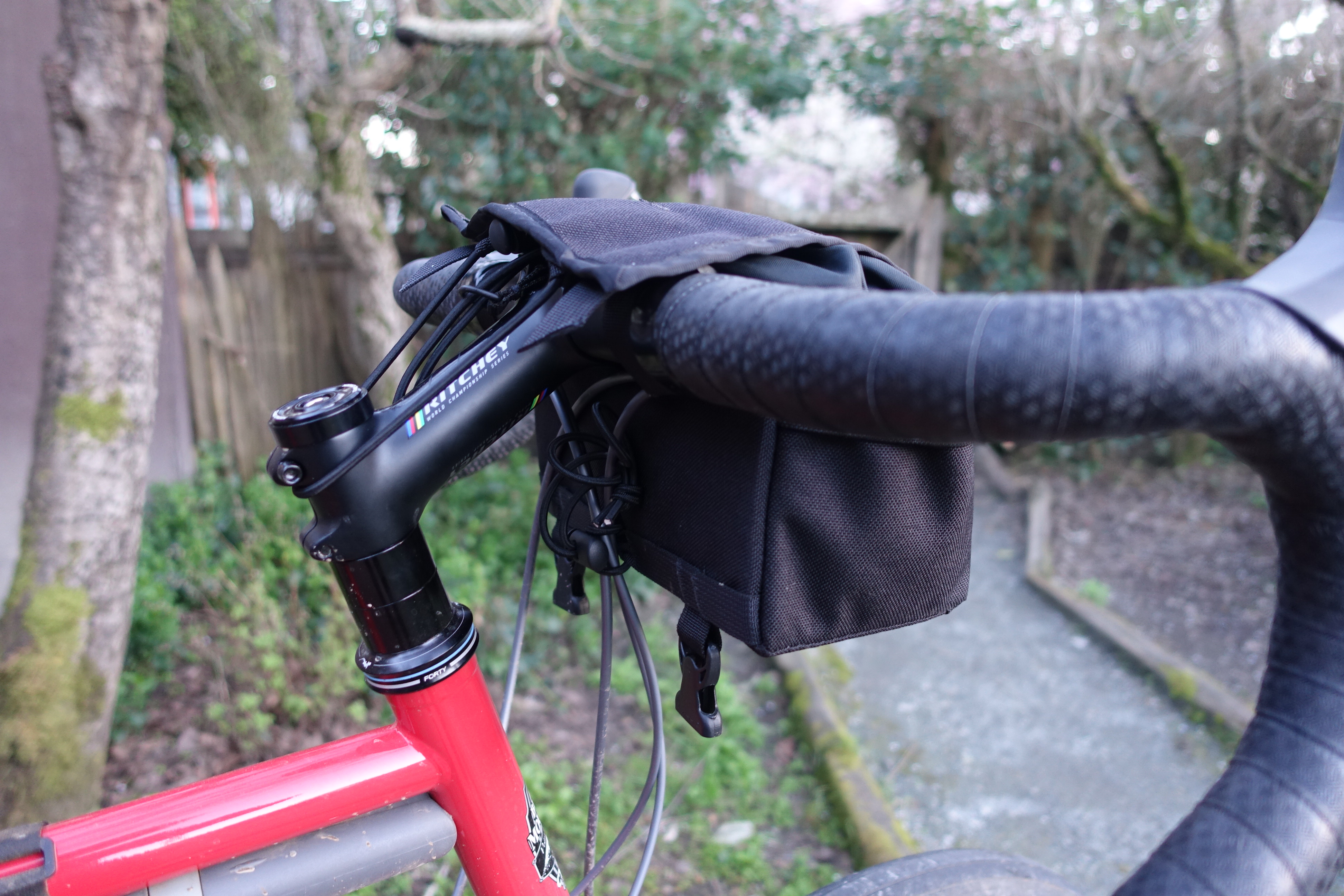 日本オーダー OUTER SHELL ADVENTURE Handlebar Bag